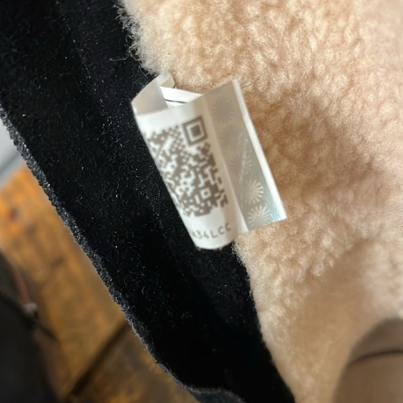 Ugg Boots Kaya ~ Offers welcome! - Picture 7 of 7